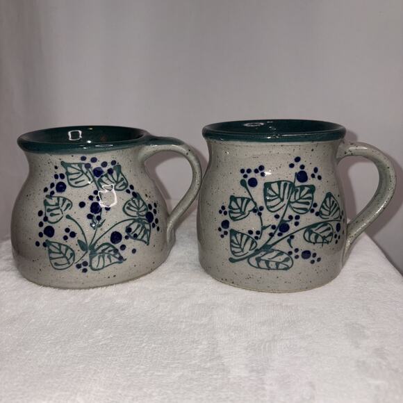 Great Bay Pottery Stoneware Coffee Tea Mugs Set Of 2 Blueberry Vines Handmade - Picture 1 of 6